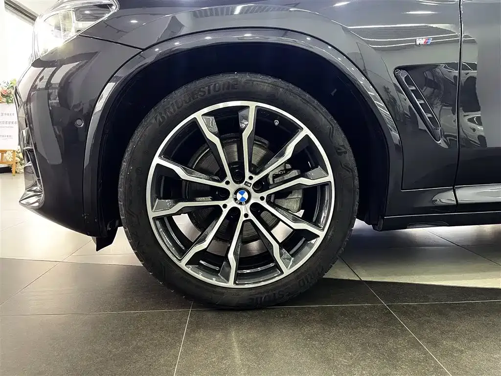 BMW X4 — фото 5