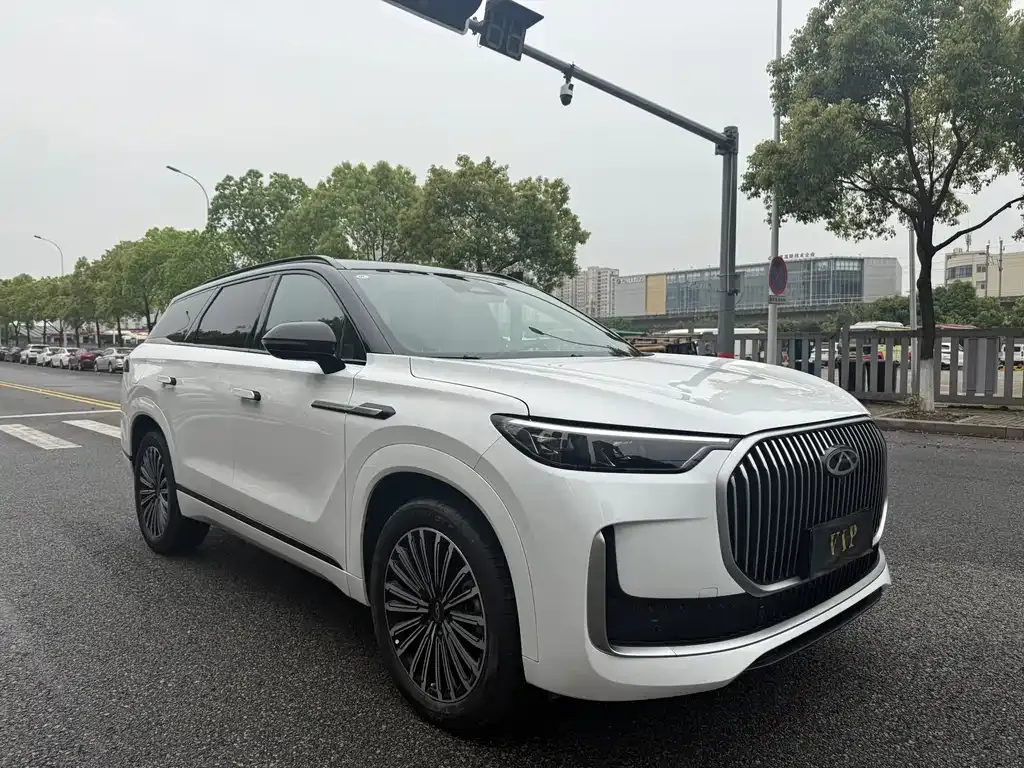 Chery Tiggo 9 — фото 10