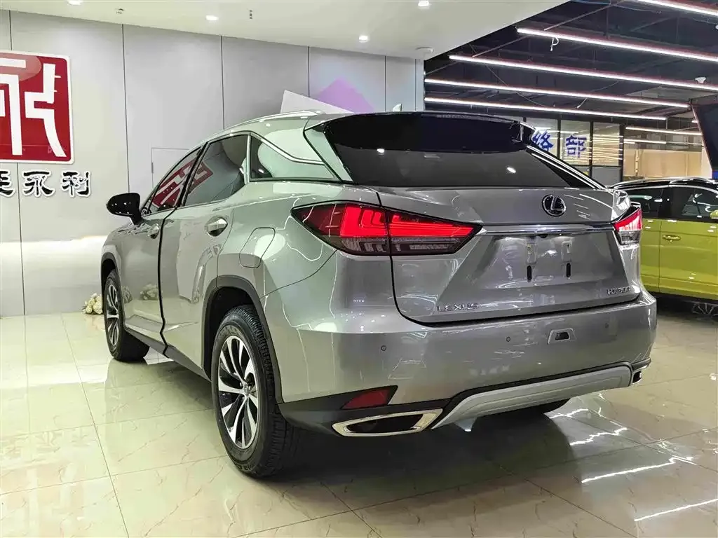 Lexus RX — фото 4