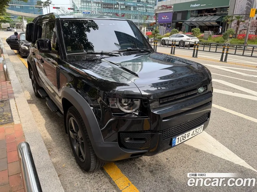 Land Rover Defender — фото 10