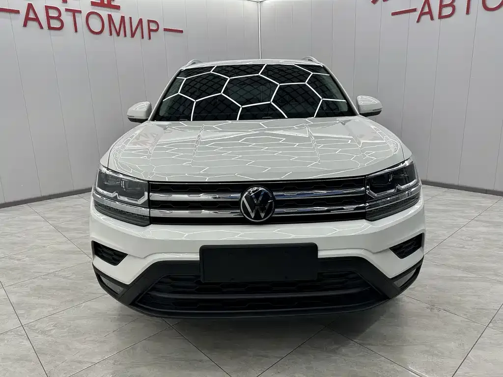 Volkswagen Tharu — фото 6