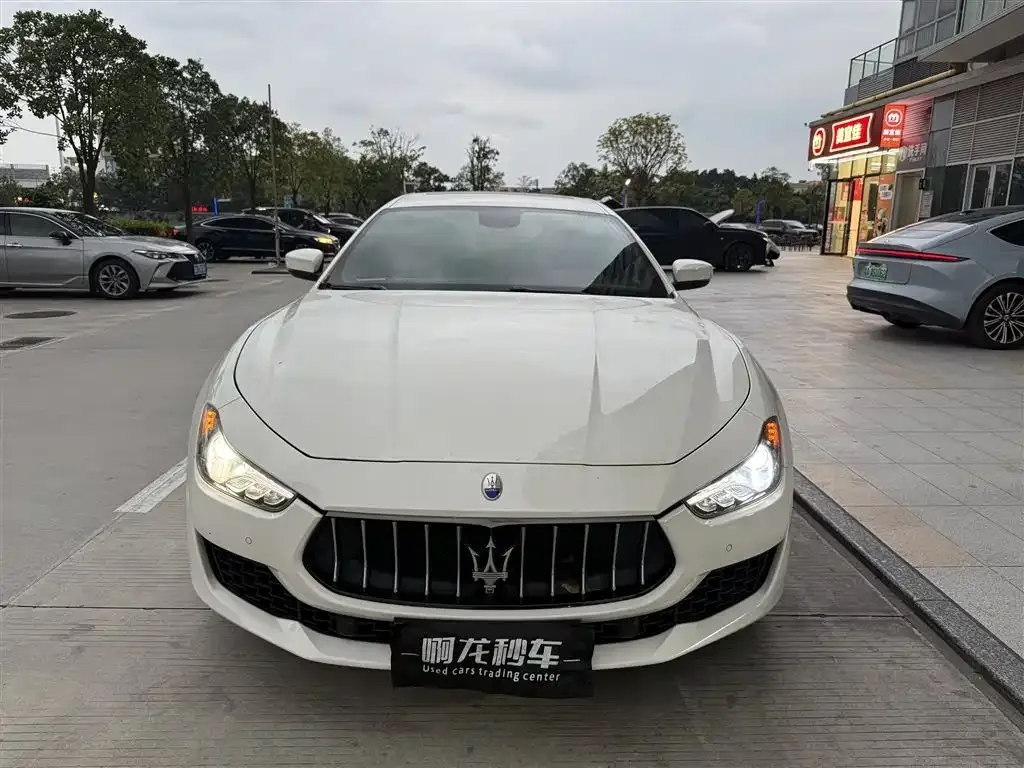 Maserati Ghibli — фото 7