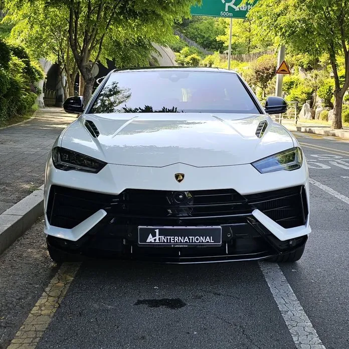 Lamborghini Urus — фото 8