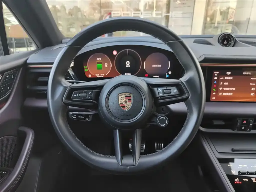 Porsche Macan EV — фото 8