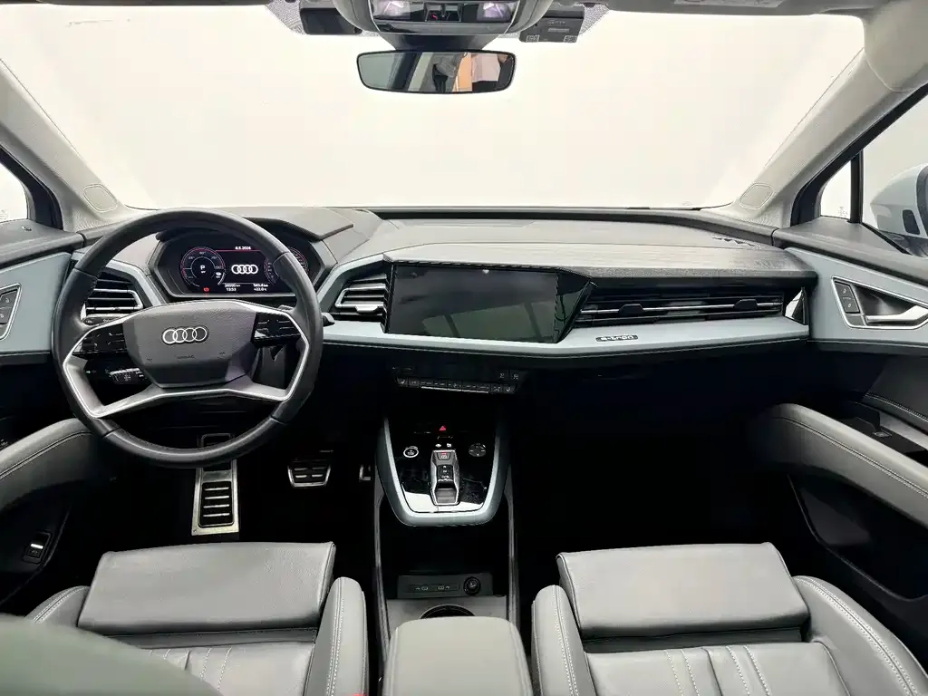 Audi Q5 e-tron — фото 5