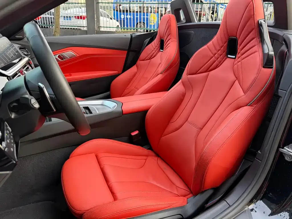 BMW Z4 — фото 4