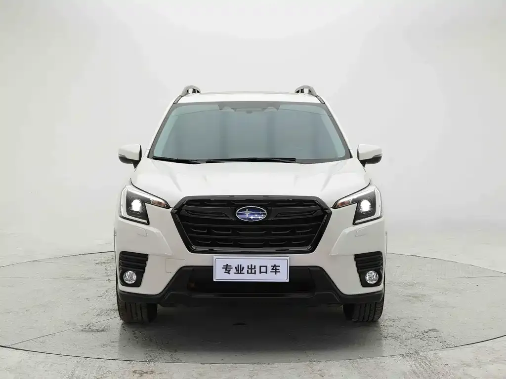 Subaru Forester — фото 3