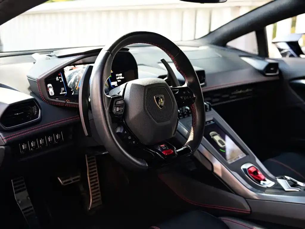 Lamborghini Huracan — фото 9