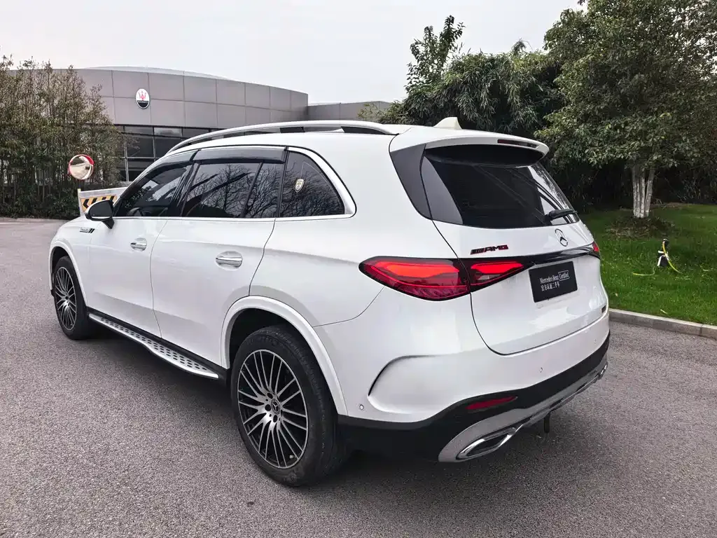 Mercedes-Benz GLC — фото 6