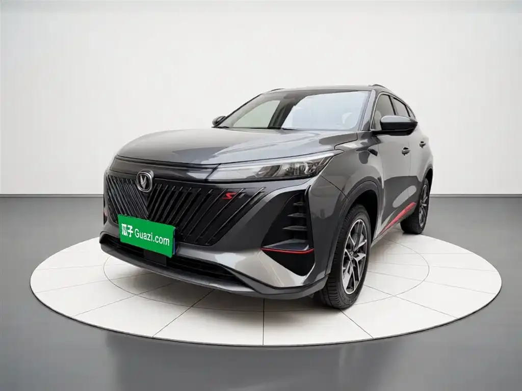 Changan CS75PLUS — фото 1
