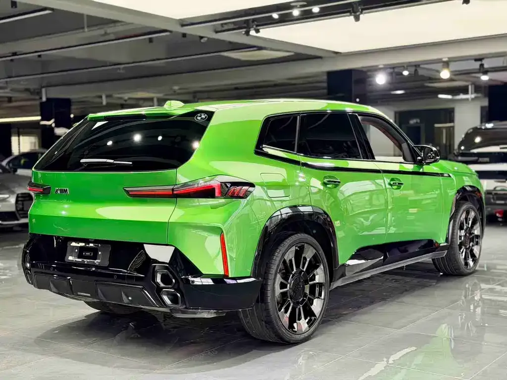 BMW XM — фото 5