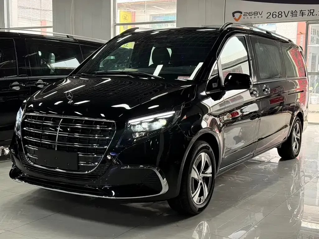 Mercedes-Benz Vito — фото 1
