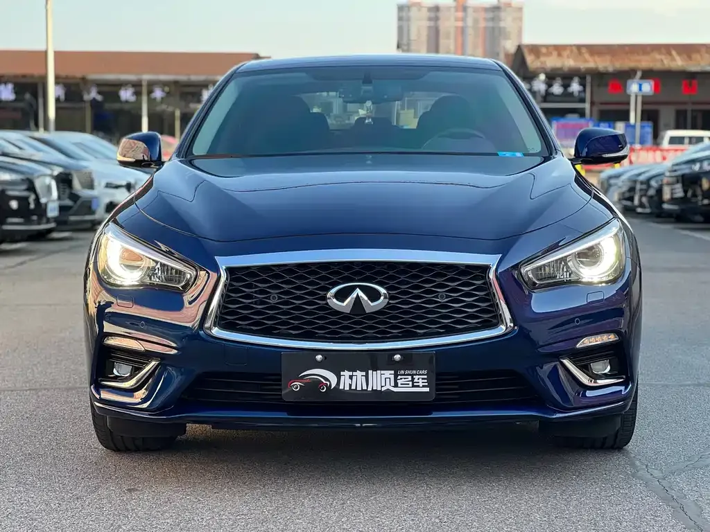 Infiniti Q50L — фото 3