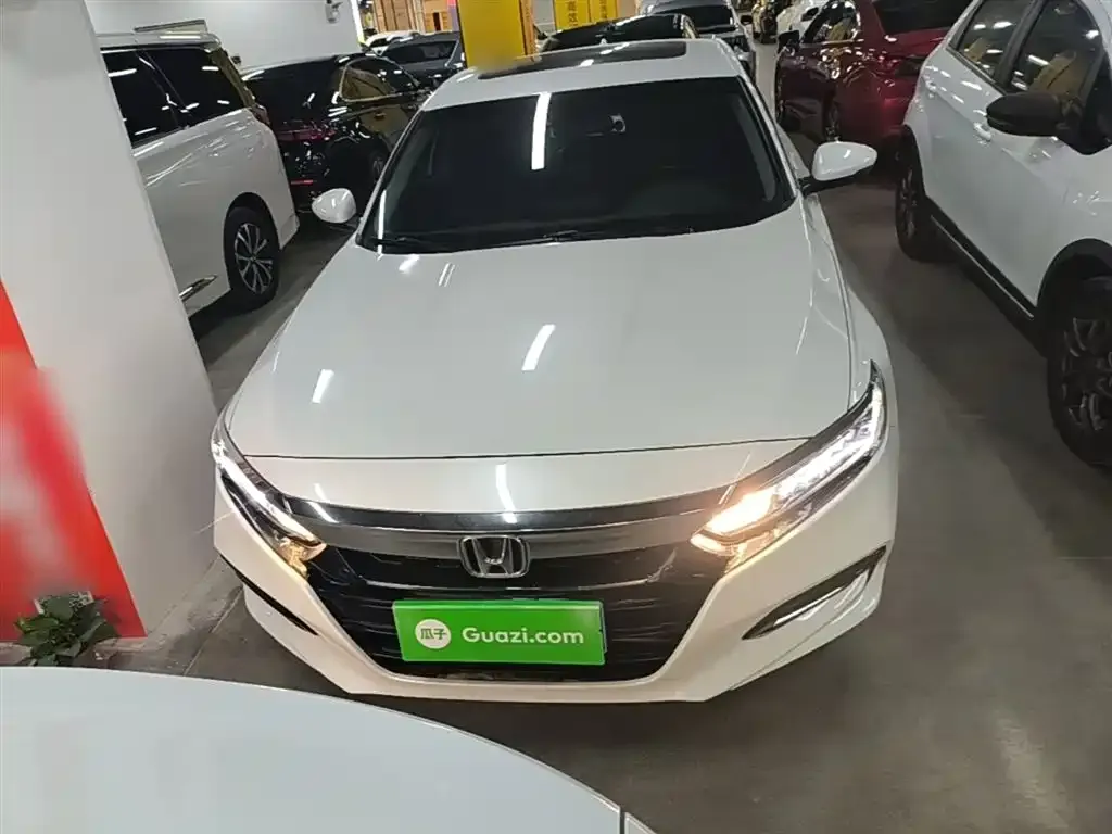 Honda Accord — фото 2
