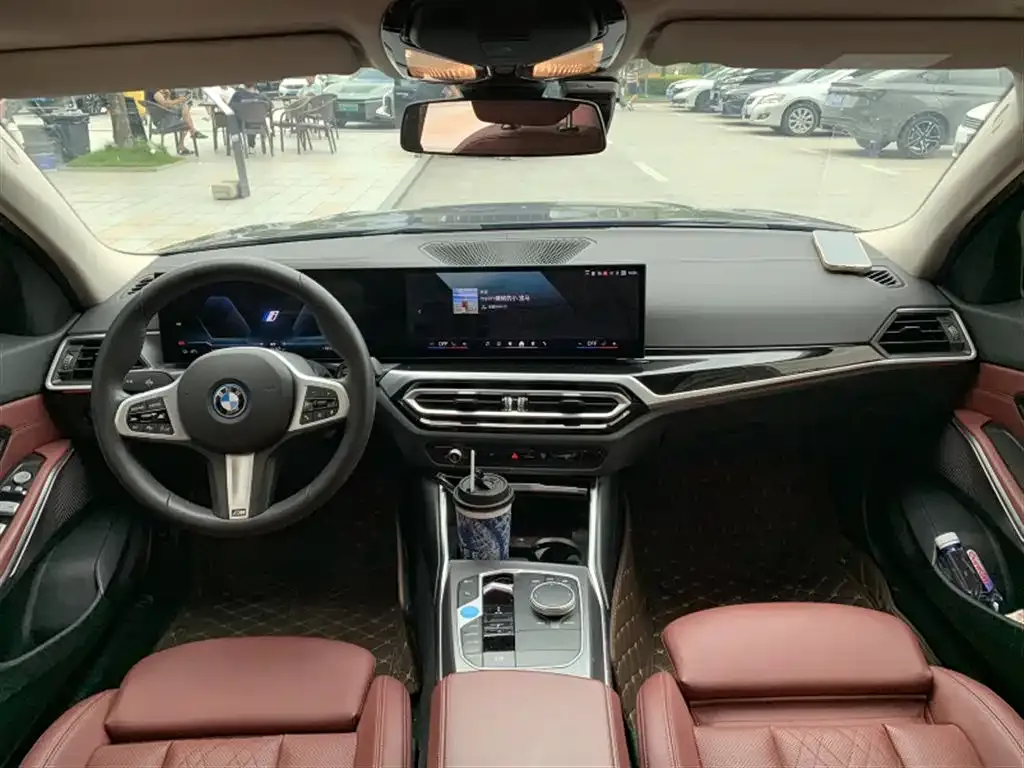 BMW i3 — фото 3