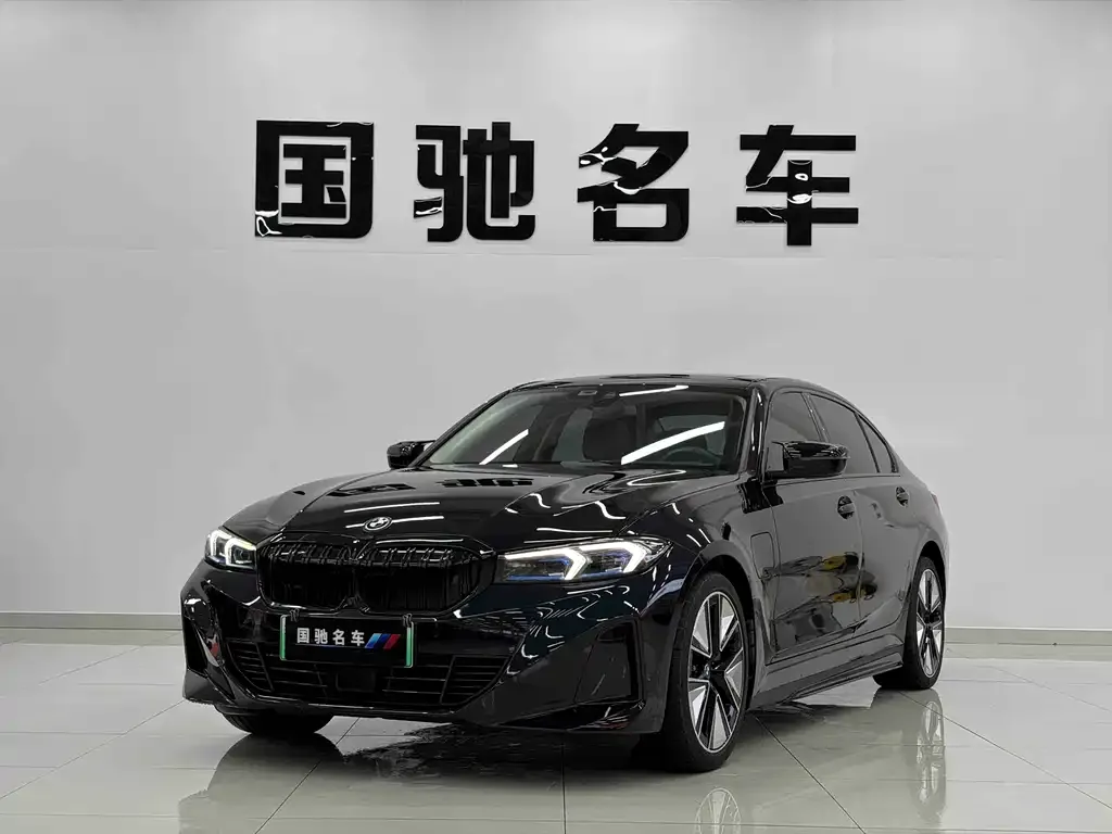 BMW i3 — фото 1
