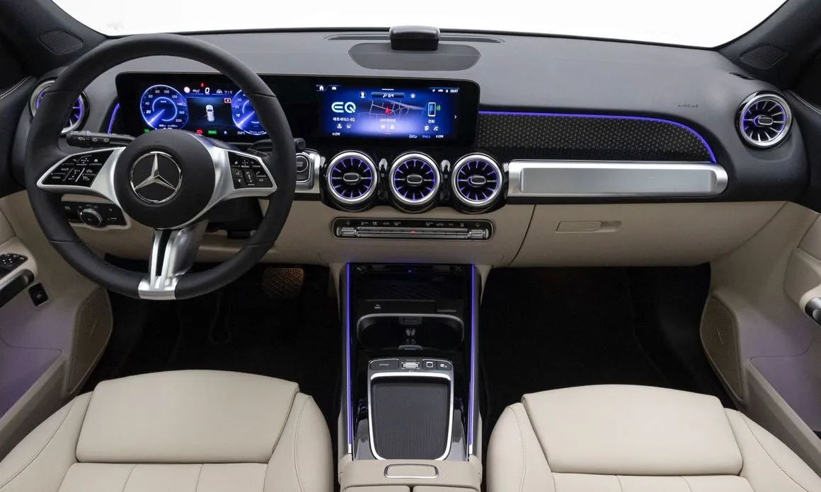Mercedes-Benz EQB — фото 9