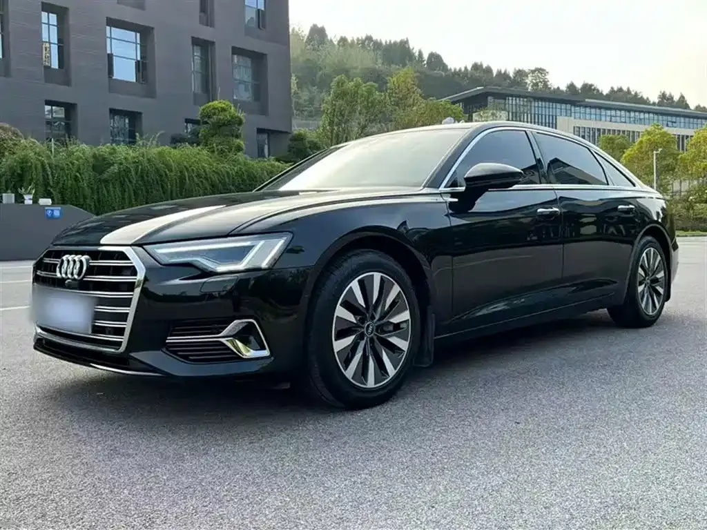 Audi A6L — фото 10