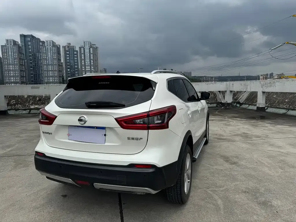 Nissan Qashqai — фото 3