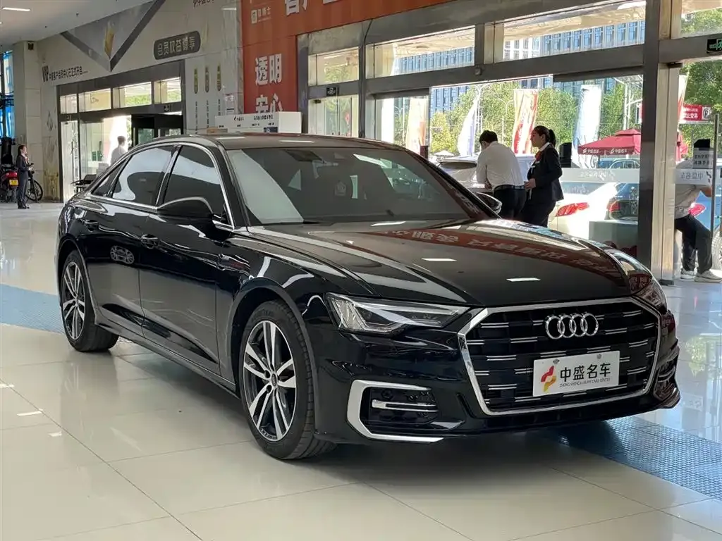Audi A6L — фото 2
