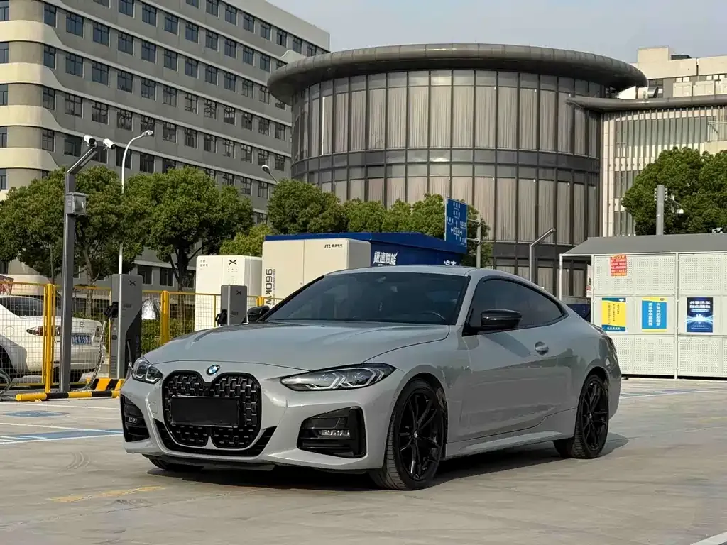 BMW 4 Series — фото 1