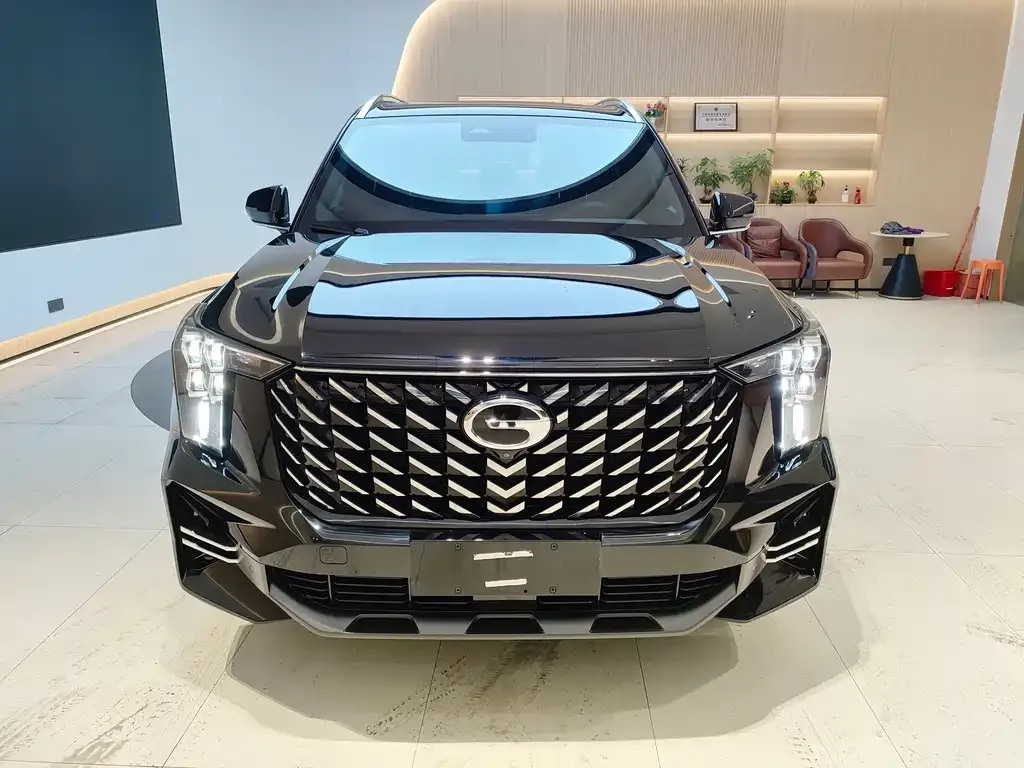 GAC Motor Trumpchi GS8 — фото 10