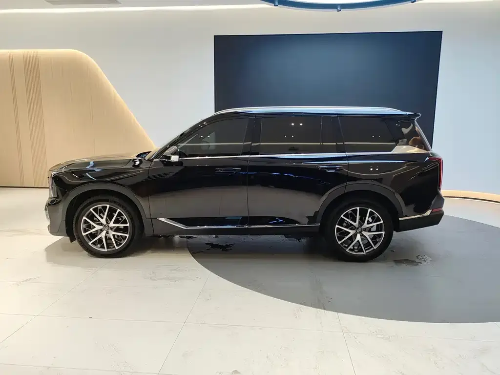 GAC Motor Trumpchi GS8 — фото 9