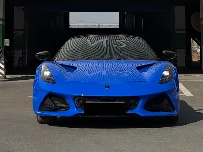 Lotus Emira — фото 2