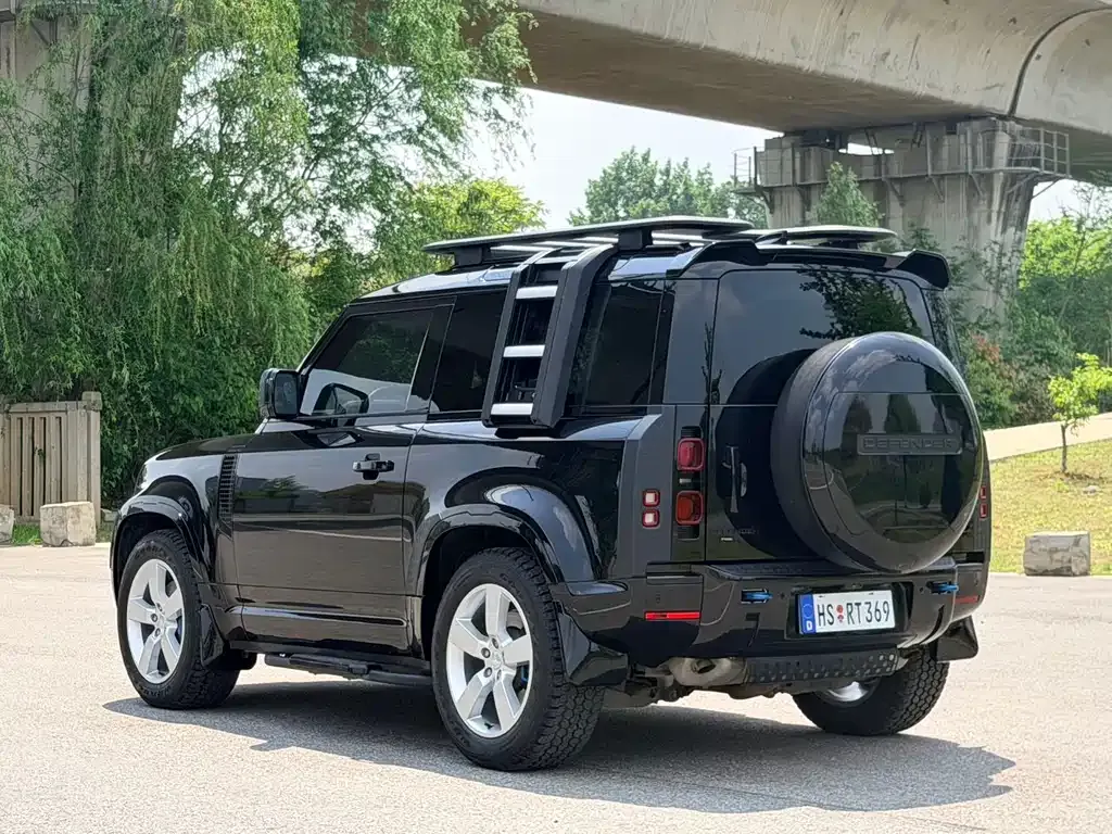 Land Rover Defender — фото 8