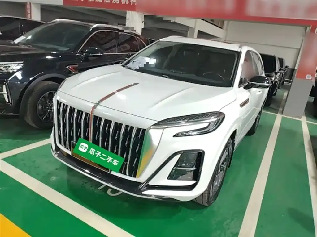 Hongqi HS3 — фото 10