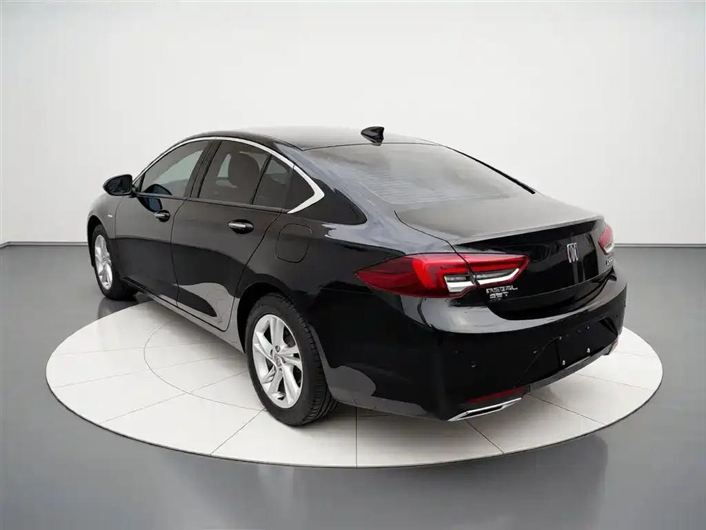 Buick Regal — фото 9