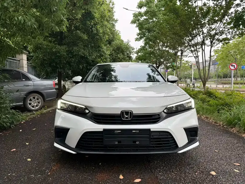 Honda Civic — фото 5