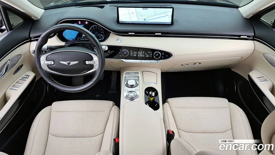 Genesis GV70 — фото 10