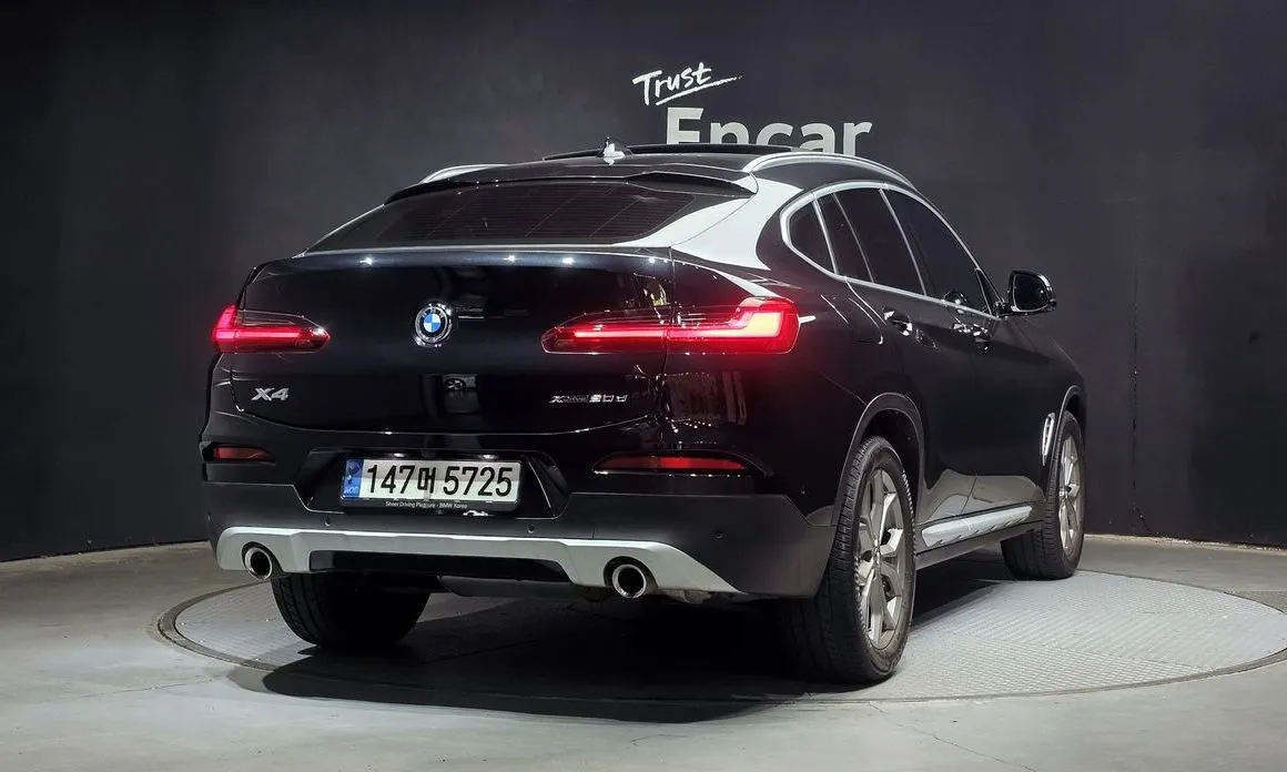 BMW X4 — фото 9