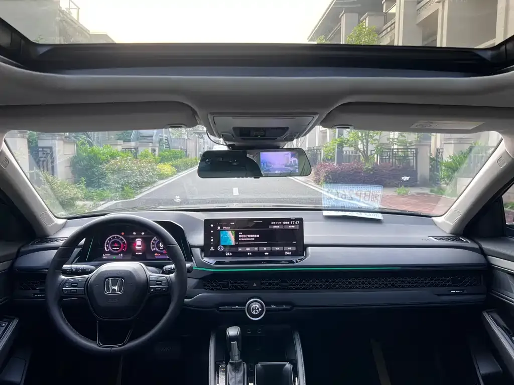 Honda Accord — фото 3