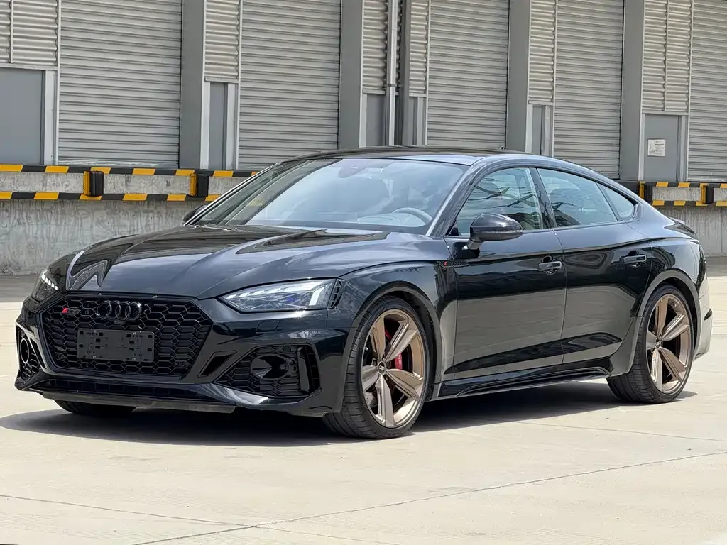 Audi RS 5 — фото 1
