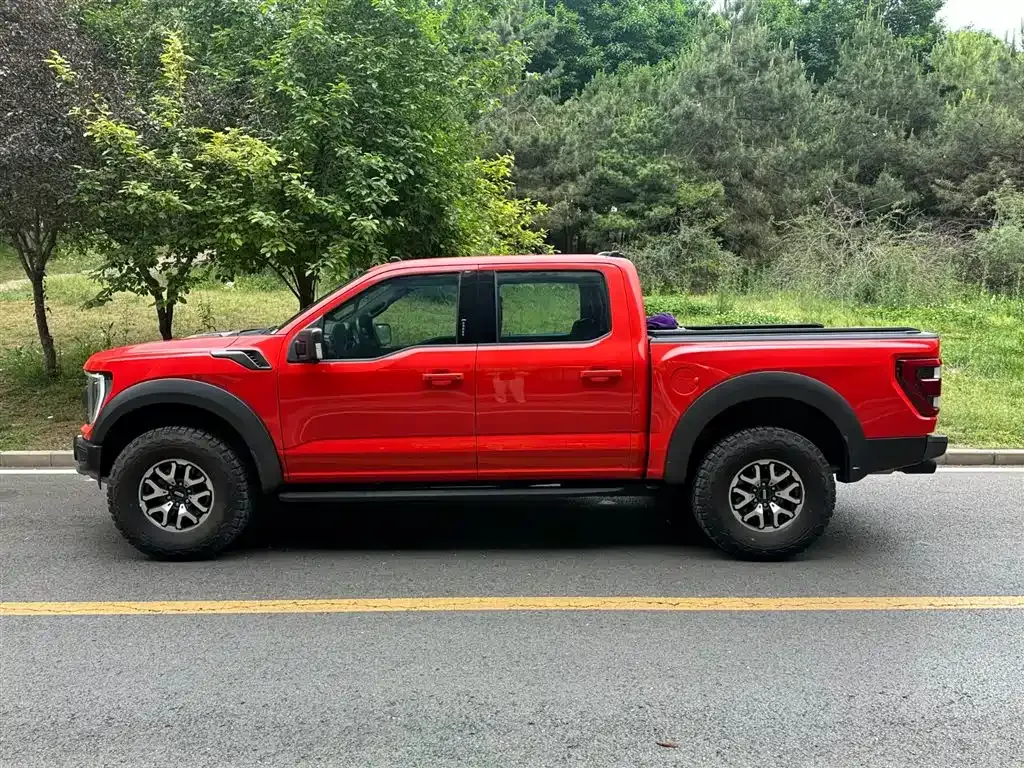 Ford F-150 Raptor — фото 10