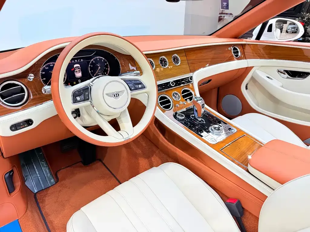 Bentley Continental — фото 8