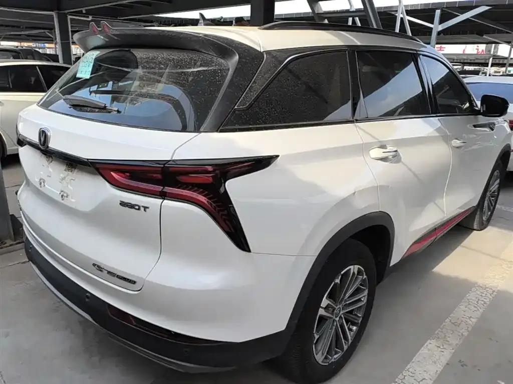 Changan CS75PLUS — фото 3