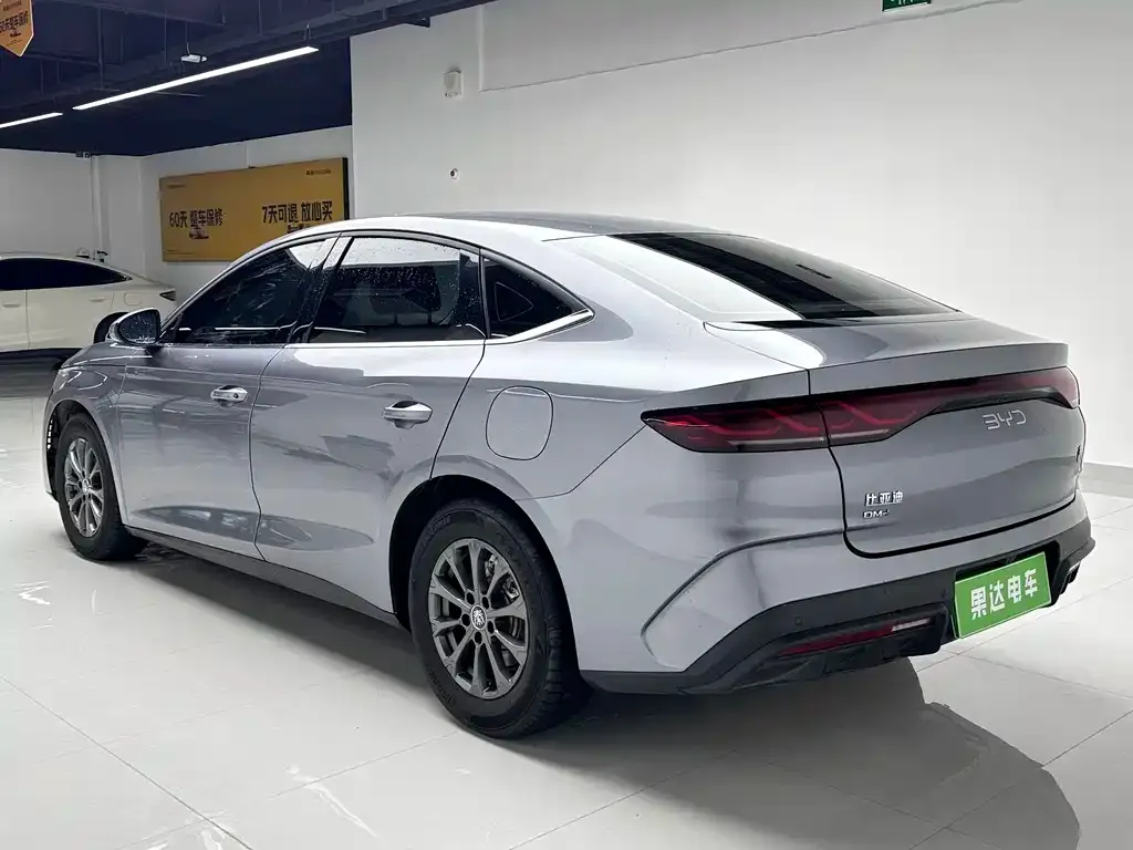 BYD Qin L — фото 5
