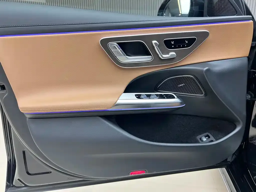 Mercedes-Benz E-Class New Energy — фото 5