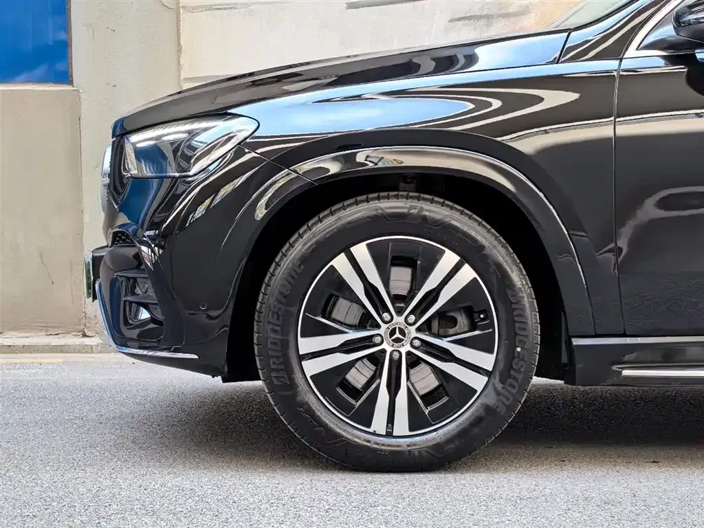 Mercedes-Benz GLE New Energy — фото 6