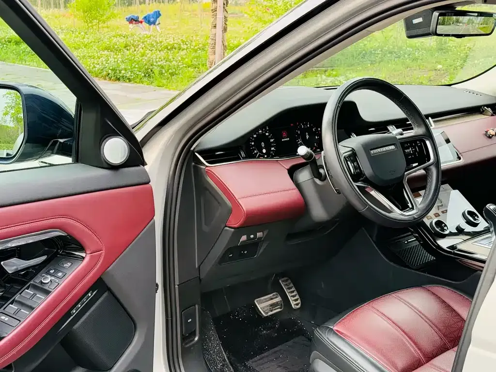Land Rover Evoque — фото 10