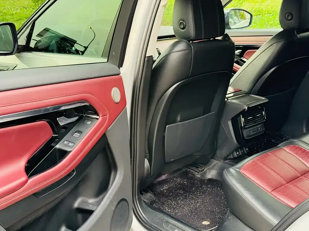 Land Rover Evoque — фото 9