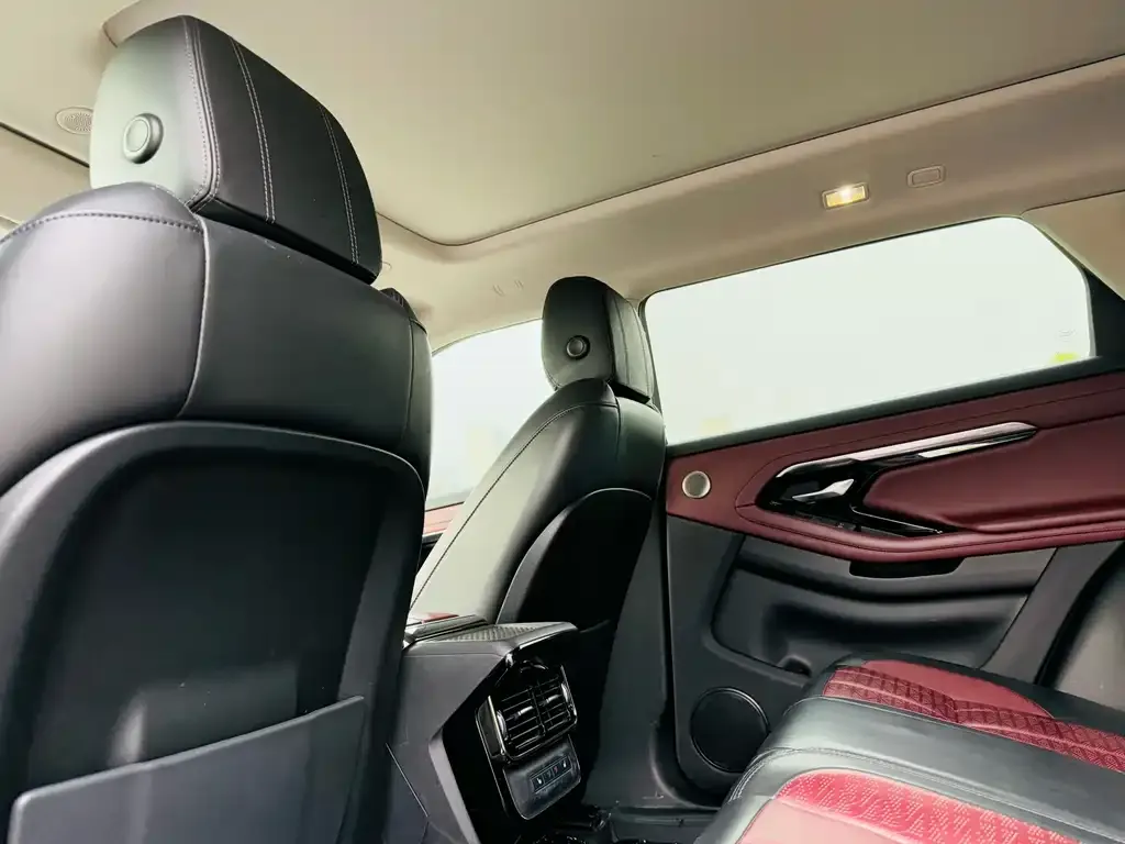 Land Rover Evoque — фото 7