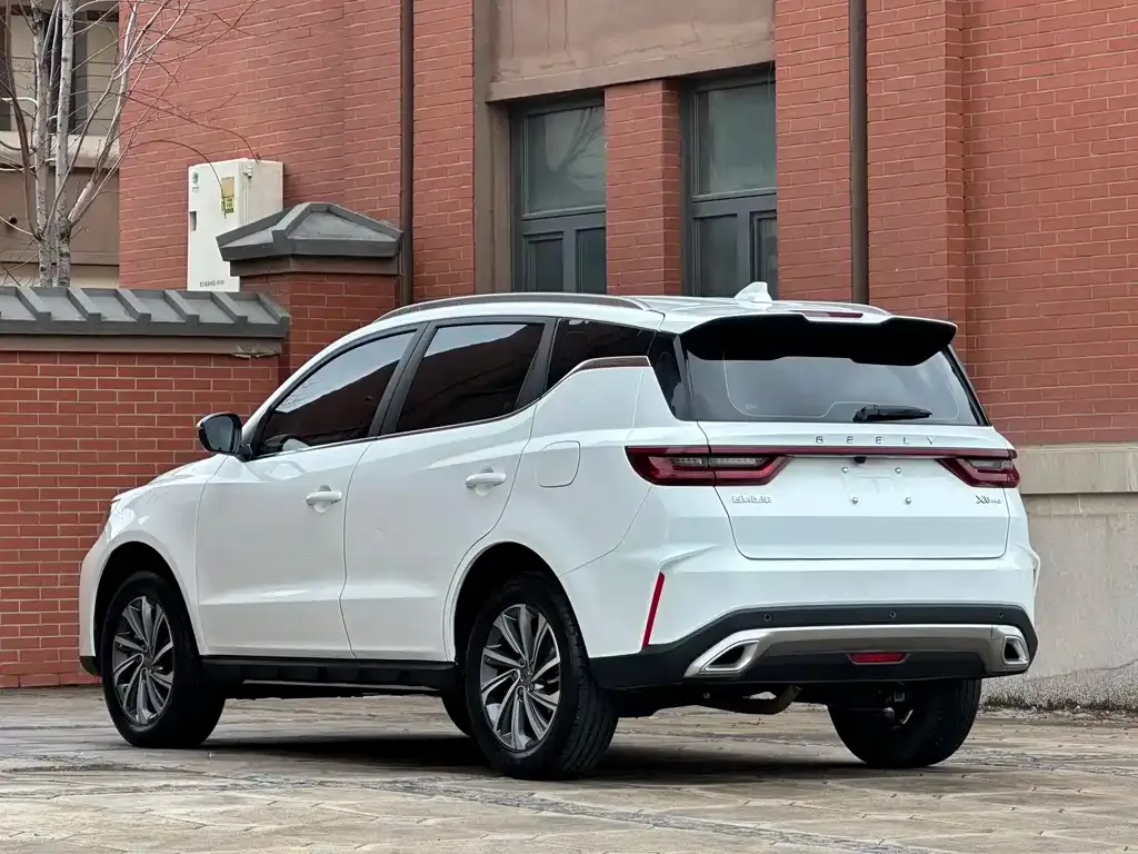 Geely Vision X6 — фото 3