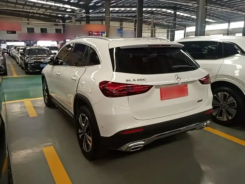 Mercedes-Benz GLA — фото 5