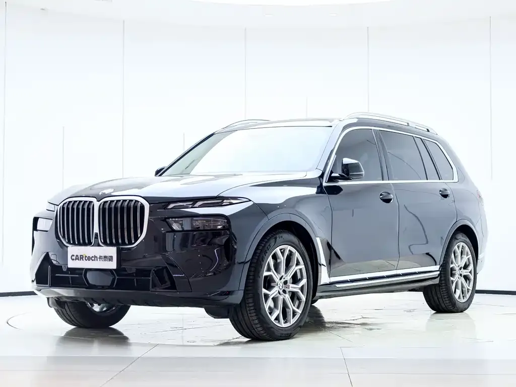 BMW X7 — фото 1