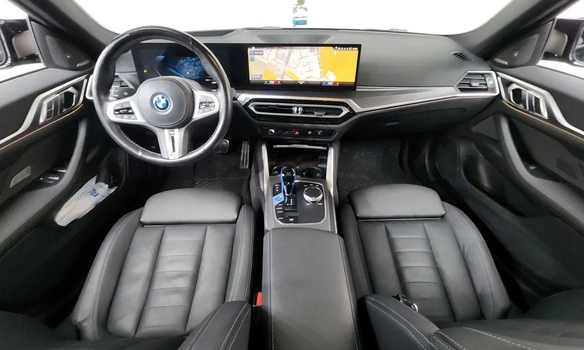 BMW i4 — фото 6