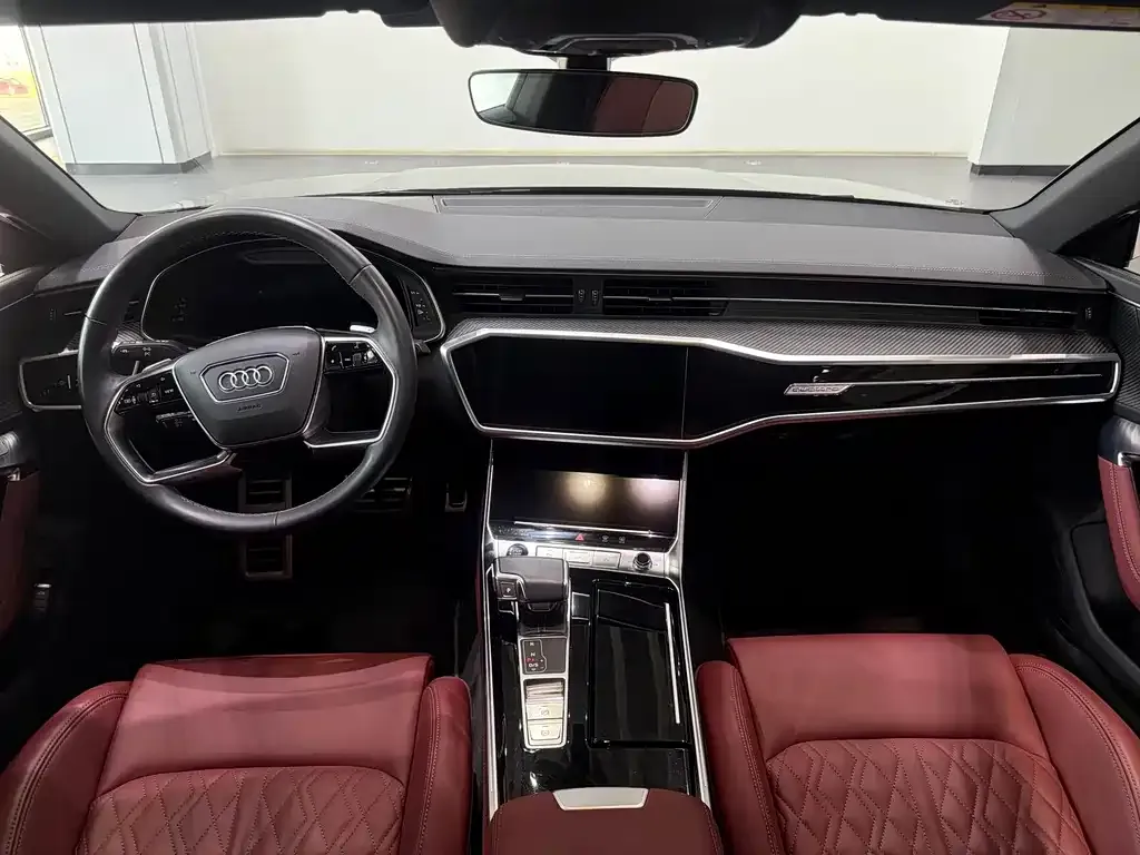 Audi A7L — фото 8